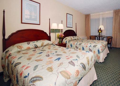 Econo Lodge Inn & Suites Augusta Rum bild